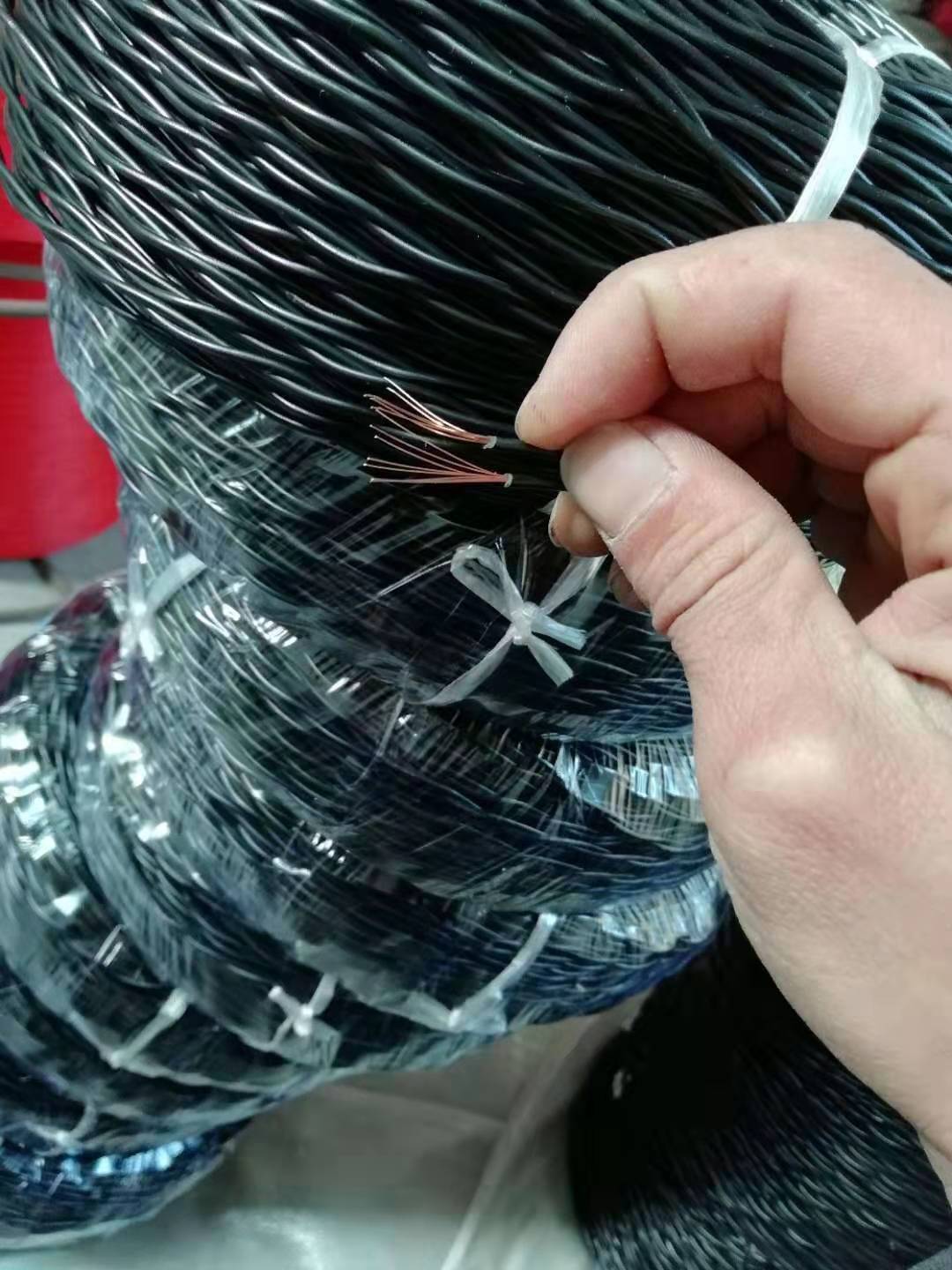 解密三铜四钢爆破母线：安全、可靠与高效传输的基石